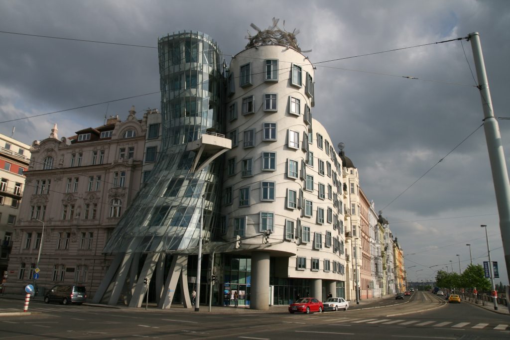 The Dancing House By Frank Gehry And Vlado Milunić - ArchEstudy